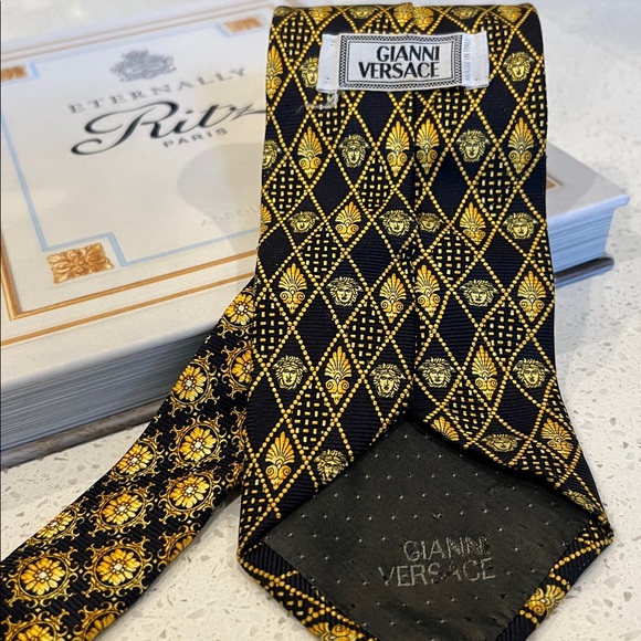 Versace Gianni black & gold Medusa Tie Silk